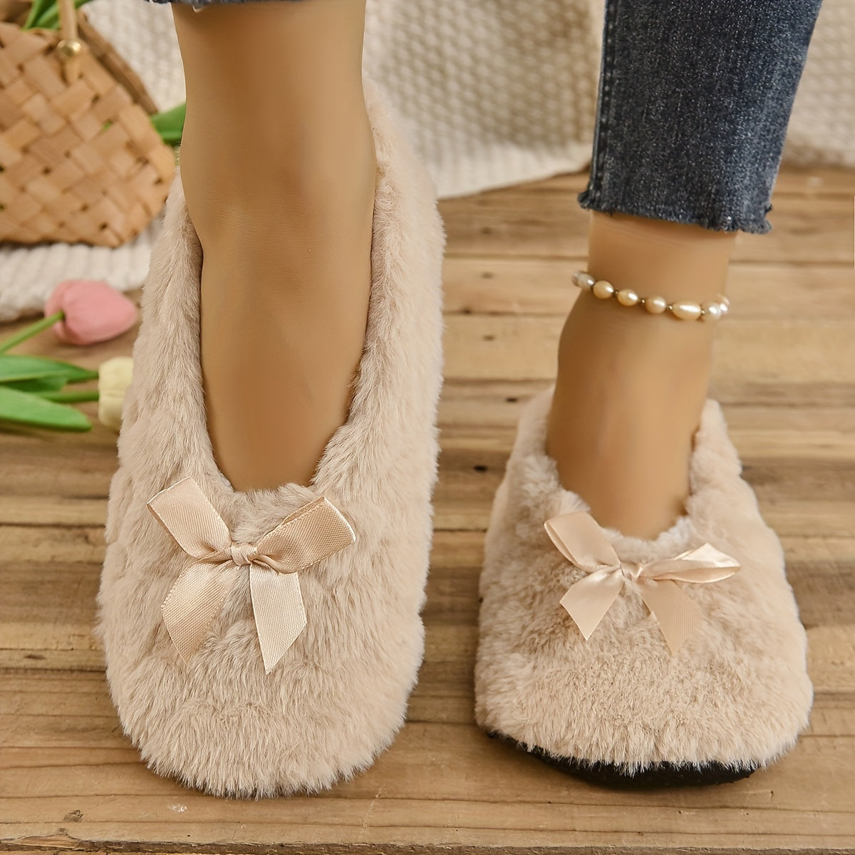 CozyFur Slippers - Soft, Breathable, Warm, Non-slip, Plush Lined Indoor Shoes with Faux Fur Soft Sole for Barefoot Feel - Perfect for Relaxation and Lounging Around the House